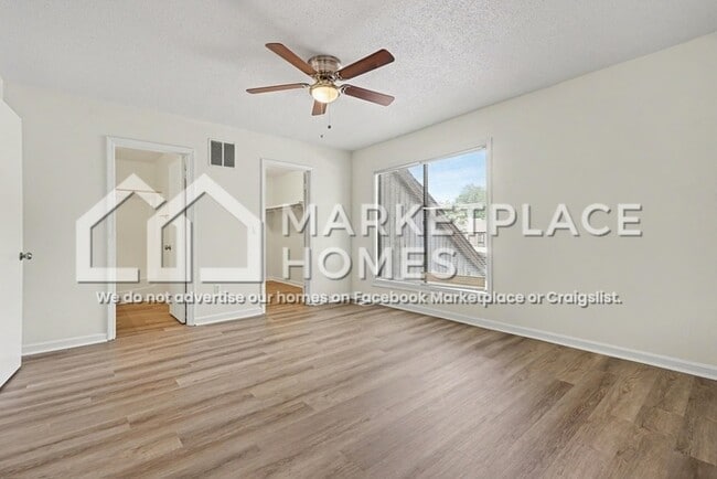 Building Photo - 80 Willowick Dr