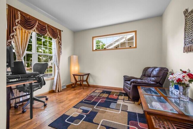 Building Photo - 1206 Meadow Sweet Dr