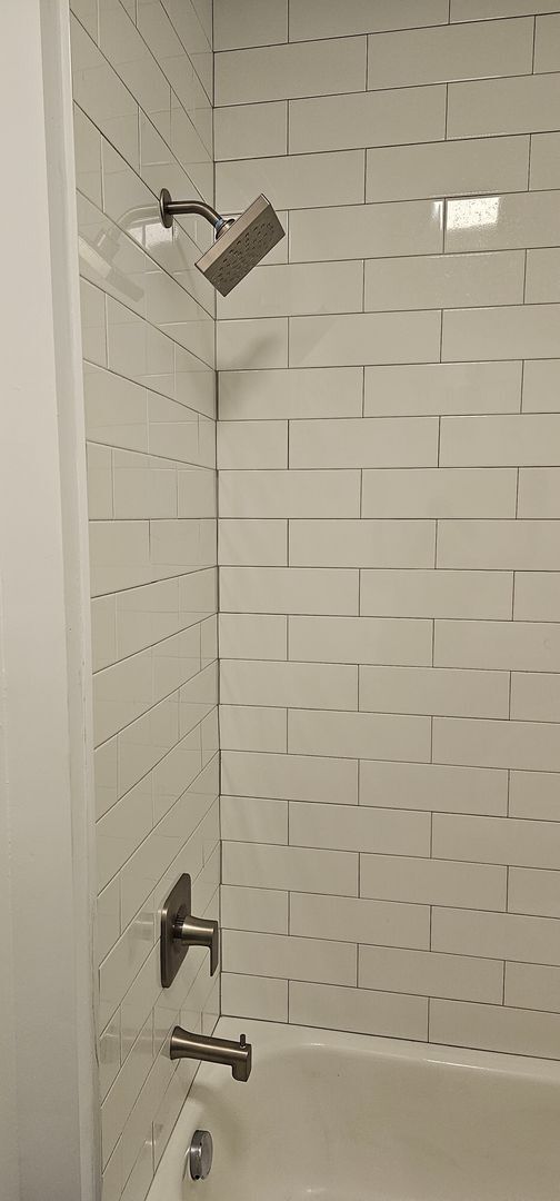 Building Photo - 3841 Shenandoah Ave