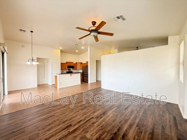Building Photo - 8311 S 23rd Pl