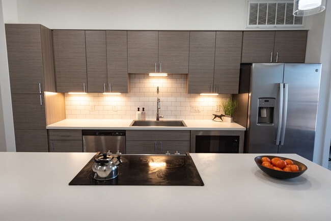 Building Photo - 3500 S Corona St