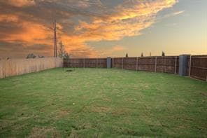 Building Photo - 13045 NE 9th St