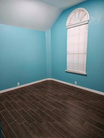 Building Photo - 4036 Glenwyck Dr E