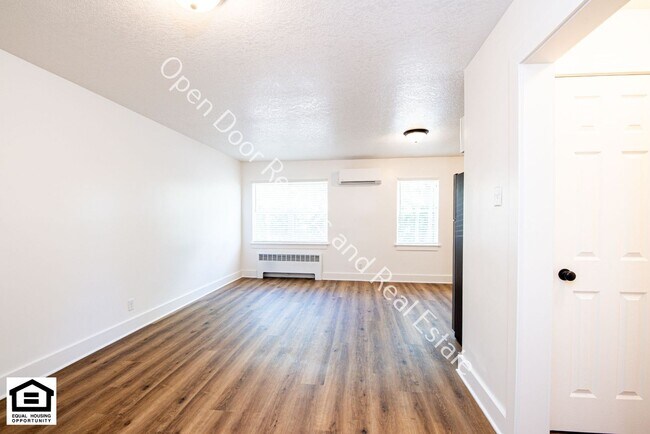 Building Photo - 1823 Griswold Dr
