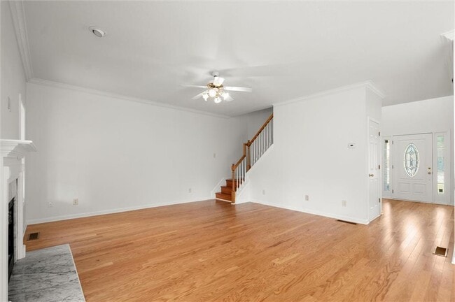 Building Photo - 3537 Castle View Ct