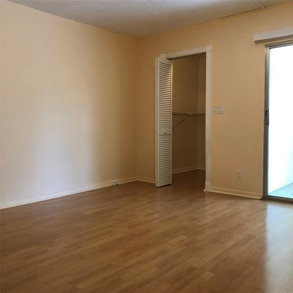 Building Photo - 2404 Antigua Cir