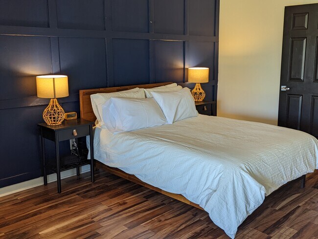 Building Photo - 211 Palmer Way