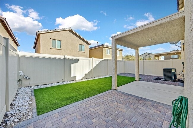 Building Photo - 2212 Langmore St