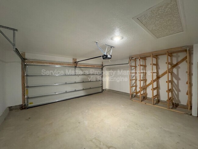 Building Photo - 4420 Winged Elm Ct