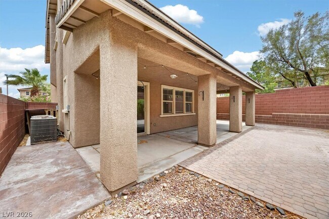 Building Photo - 5365 Fairbranch Ln