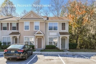 Building Photo - 8424 Thornbush Ct