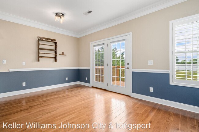 Building Photo - 3 br, 2.5 bath House - 200 Deck Lane # 1002