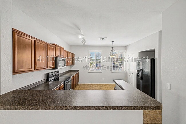 Building Photo - 852 S Colonial Dr