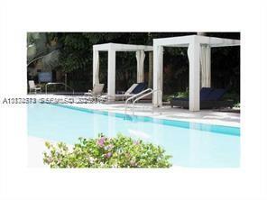 Building Photo - 18800 NE 29th Ave