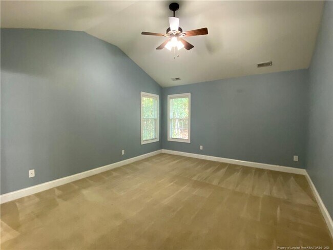 Building Photo - 185 Wood Run