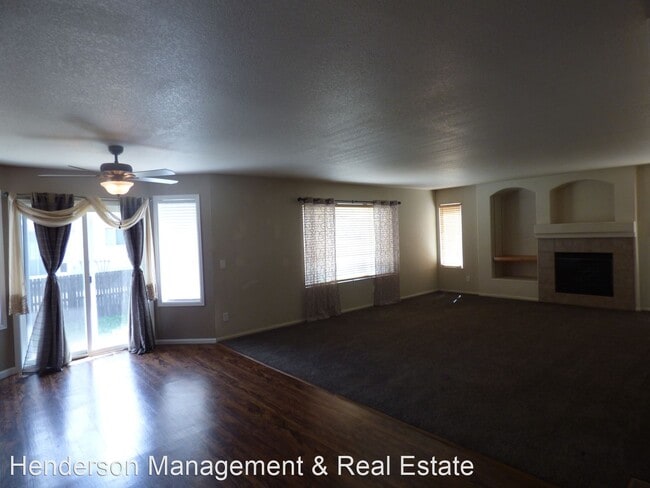 Building Photo - 4 br, 2.5 bath House - 2045 Prairie Hill Dr