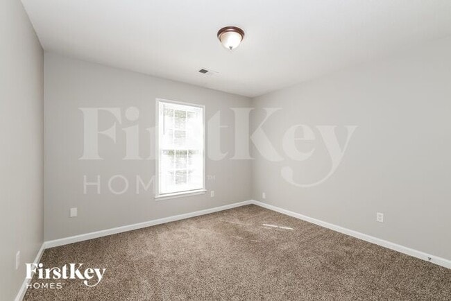 Building Photo - 5041 Cottage Ln