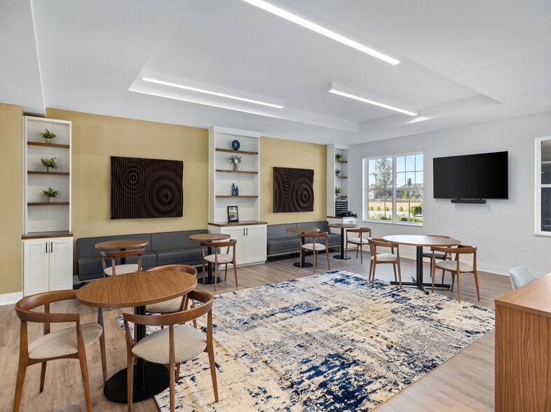 VistaRiverwest-Clubhouse2 - Vista Riverwest