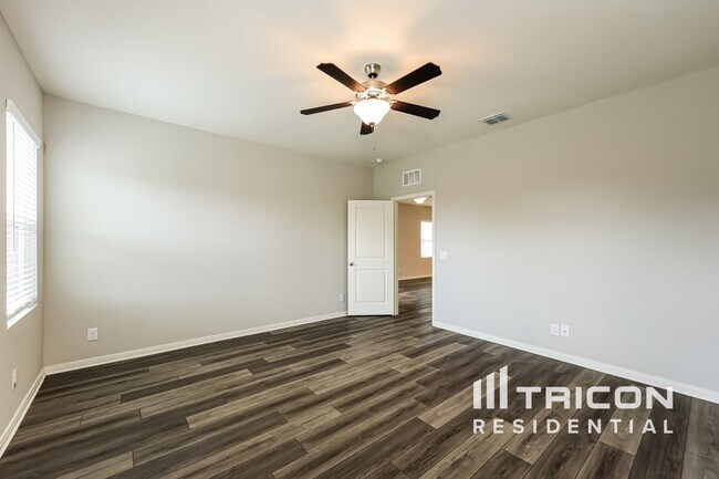 Building Photo - 7426 Boa Holw