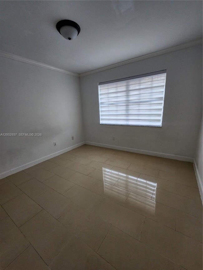 Building Photo - 6485 SW 129th Ave