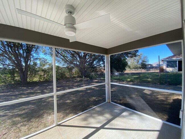 Building Photo - *** COMING SOON NOT AVAILABLE FOR SHOW UNIT MID APRIL....3/2/2 Silver Spring Shores **Won't Last***