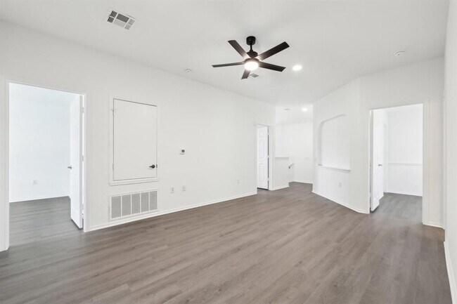 Building Photo - 2403 Andrea Woods Cove