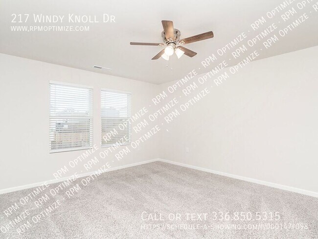 Building Photo - 217 Windy Knl Dr