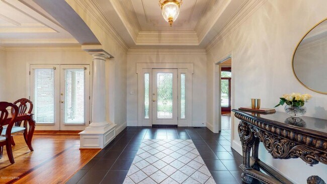Building Photo - 7703 Wolfpen Ridge Dr