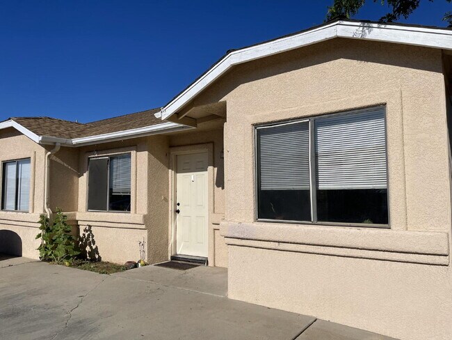 Primary Photo - BHCRENT.COM 2 bed 2 bath