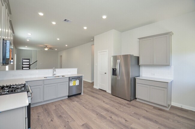 Building Photo - 21207 Speckled Trout Ln