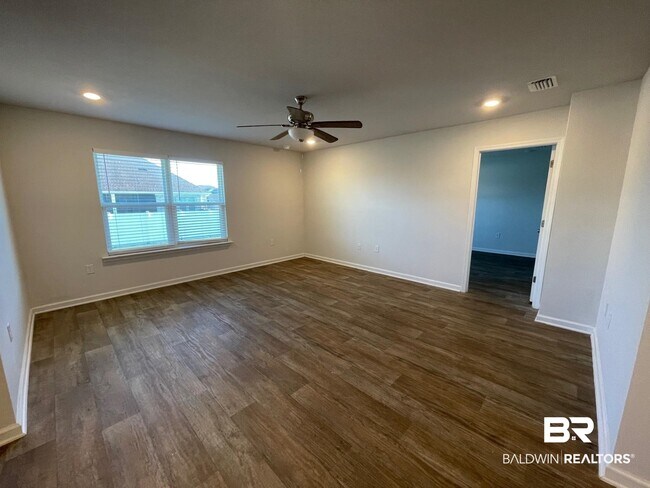 Building Photo - 10817 Northern Dancer Ct