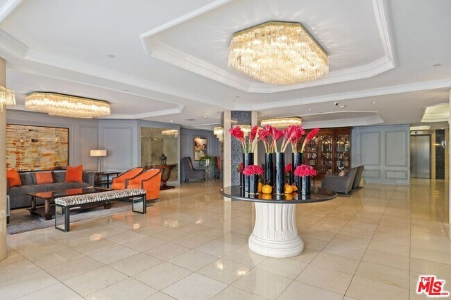 Building Photo - 10660 Wilshire Blvd