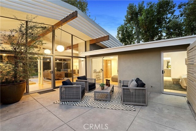 Building Photo - 6225 Frondosa Dr