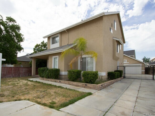 Building Photo - 3573 Cougar Canyon Rd