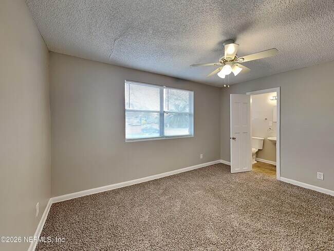 Building Photo - 6406 Harlow Blvd