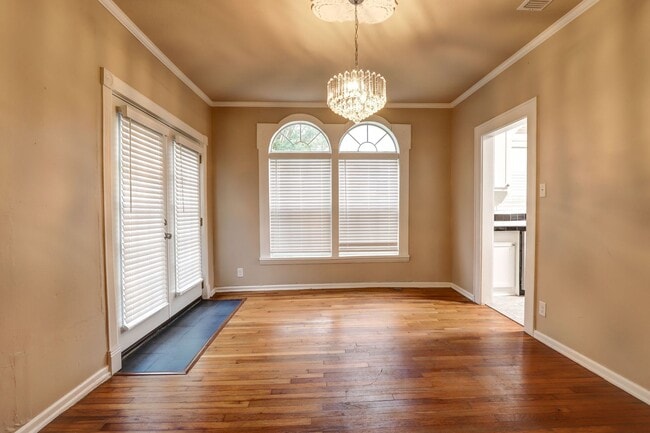 Building Photo - Two Bedroom One Bathroom Home In Texarkana, AR