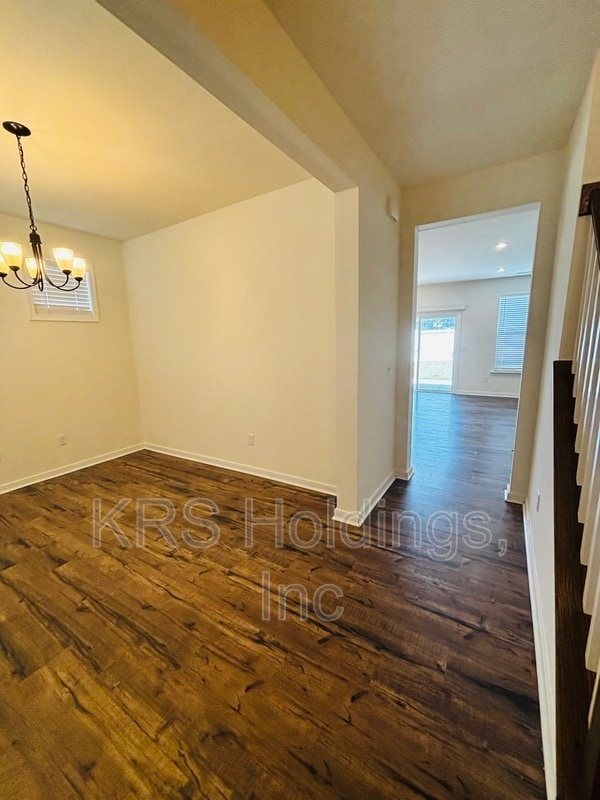 Building Photo - 2220 Patrick Dr