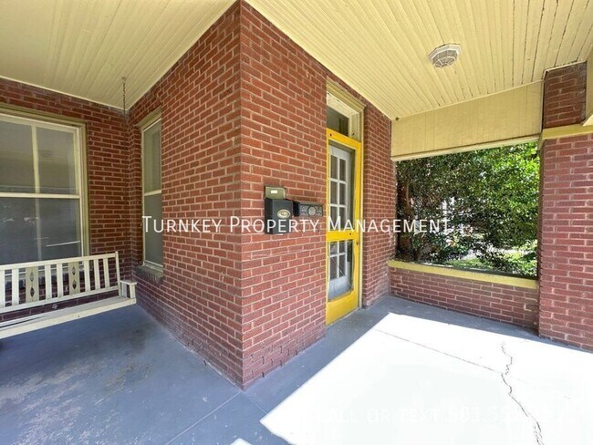 Building Photo - 1401 Cumberland St