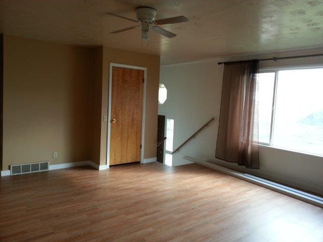 Building Photo - 242 E 1700 N