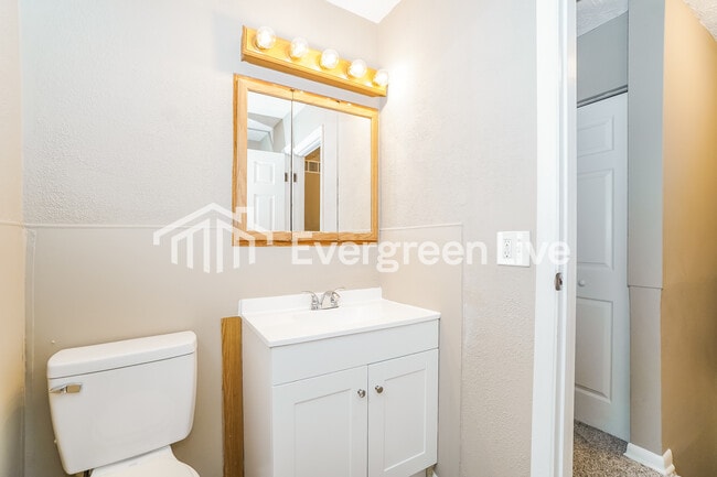 Building Photo - 2892 Gentry Ln