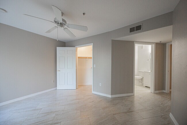 Building Photo - 1287 N Alma School Rd