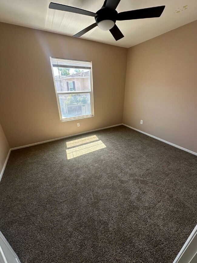 Building Photo - $3,750- 3 Bed / 3 Bath Home in National City