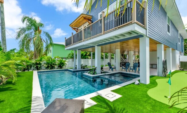 Building Photo - 2411 Avenue C