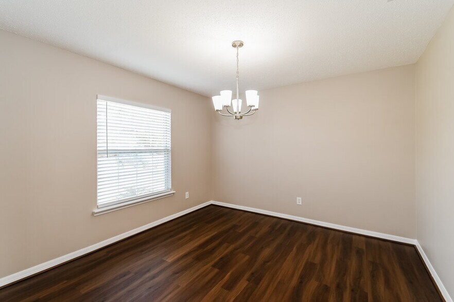 Building Photo - 2953 Golden Pond Blvd