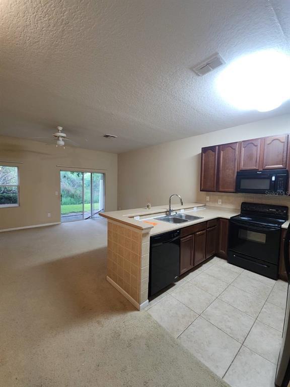 Building Photo - 16436 Cedar Crest Dr