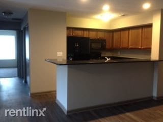 Primary Photo - 1317 Esic Dr