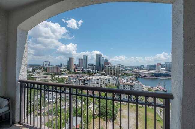 Building Photo - 345 Bayshore Blvd
