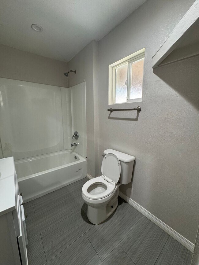 Building Photo - ***New Rental Home***