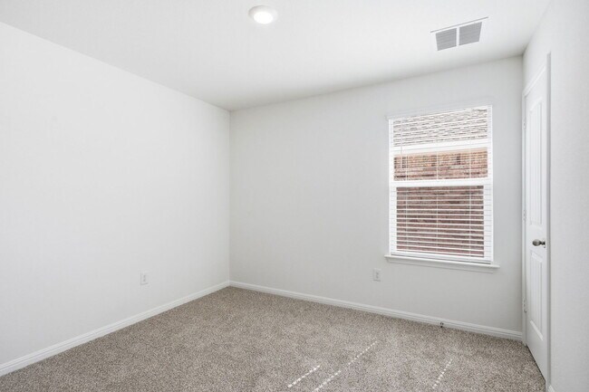 Building Photo - 1904 Marlin Spike Dr