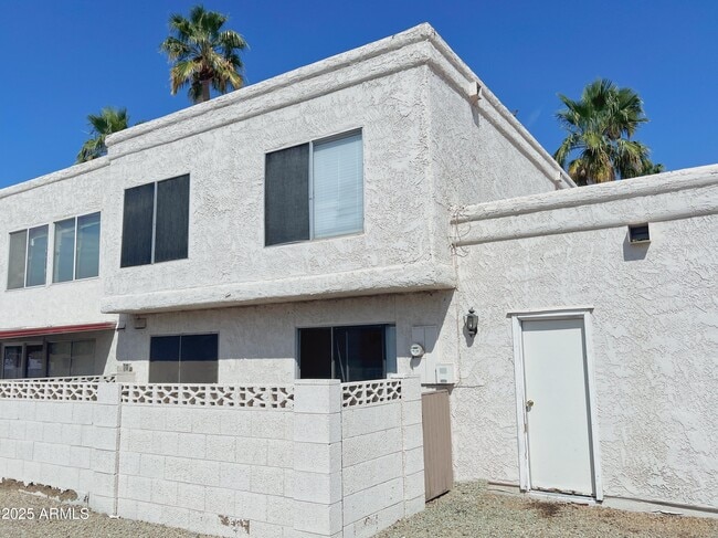 Building Photo - 16029 N 25th Dr